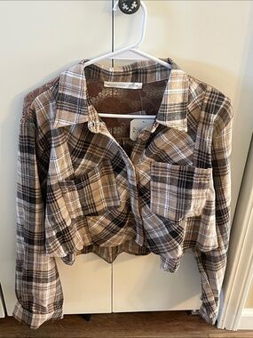 NWT M Altar'd State Brown and Cream Plaid crop lace back Button-Down shirt top